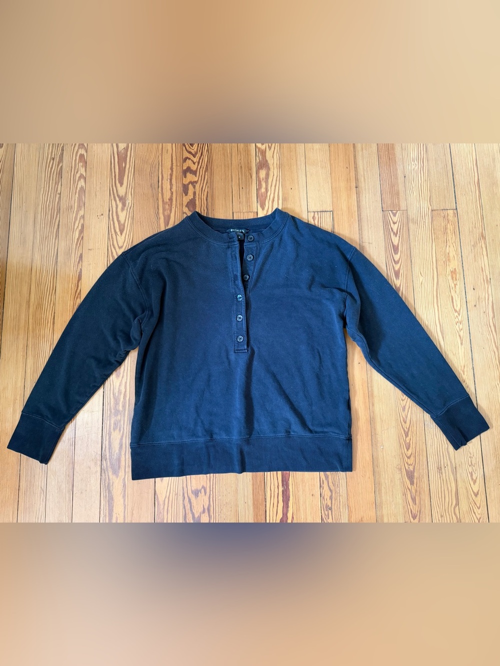 Athleta Balance Henley Sweatshirt Faded Black M